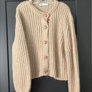 Zara Women's Knit Cardigan in Beige